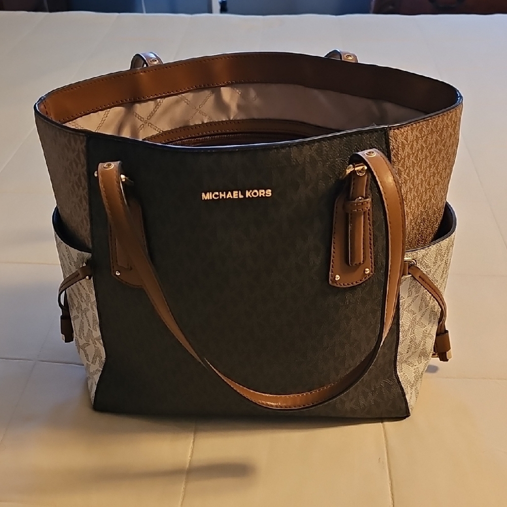 Michael Kors Brown and Black Structured Tote